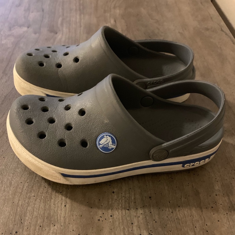 Gently used gray Crocs boys size 10-11